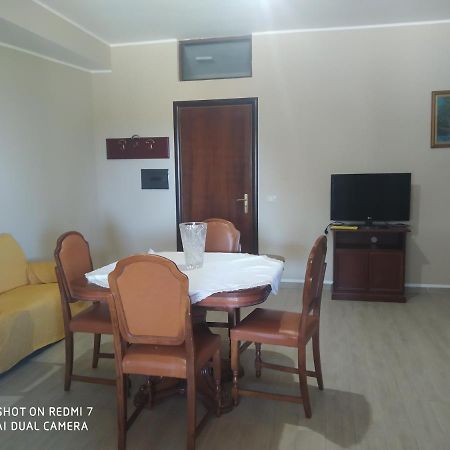 شقة Casa Melia Monasterace المظهر الخارجي الصورة